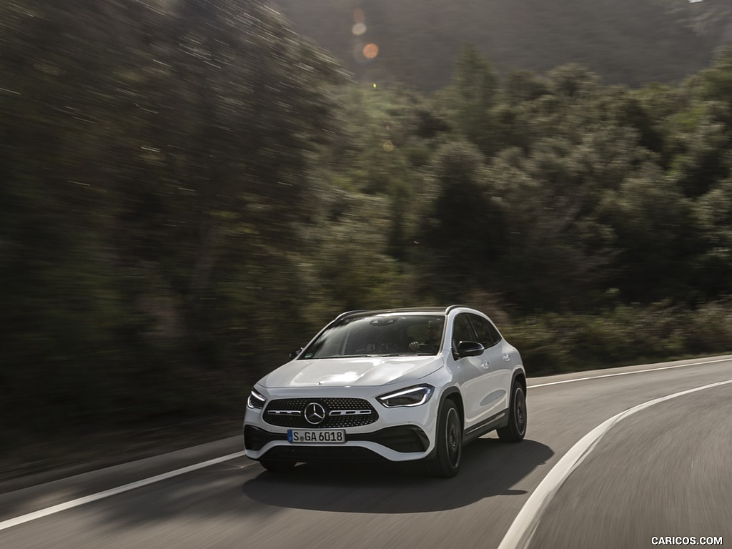 2021 Mercedes-Benz GLA 250 (Color: Digital White) - Front