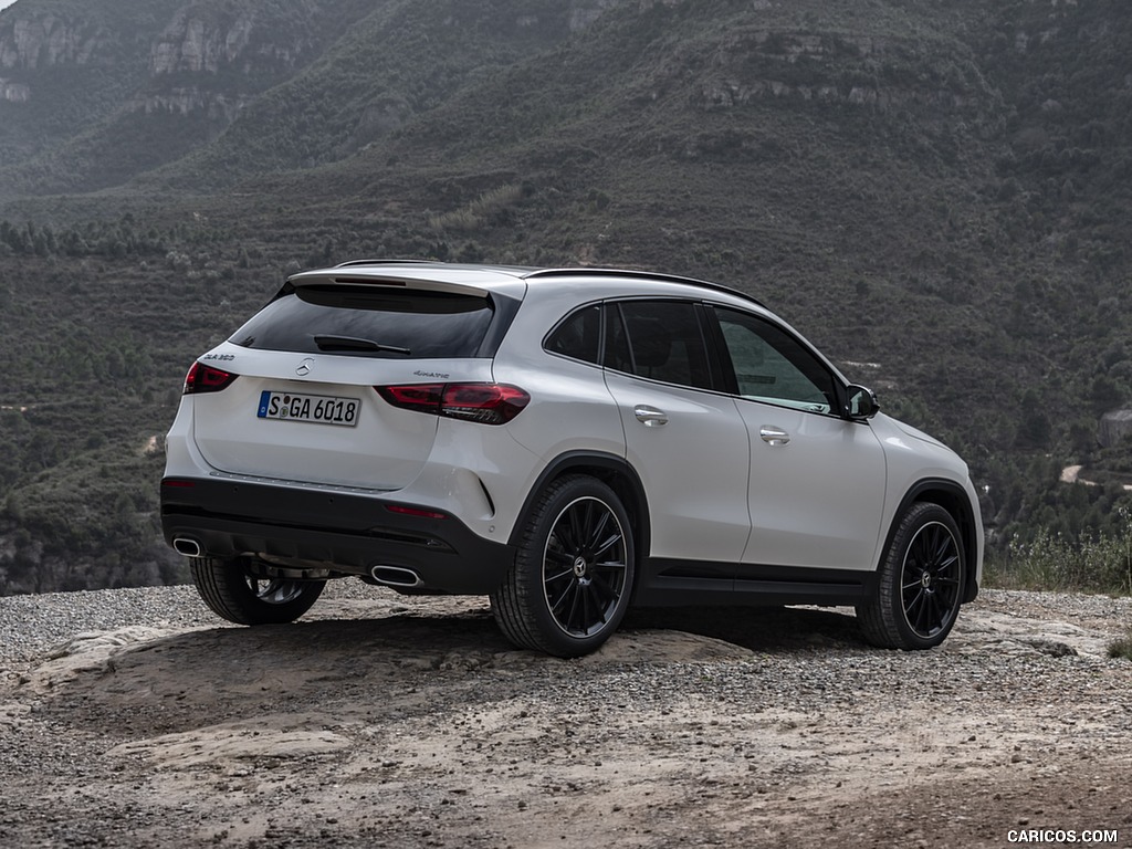 2021 Mercedes-Benz GLA 250 (Color: Digital White) - Rear Three-Quarter