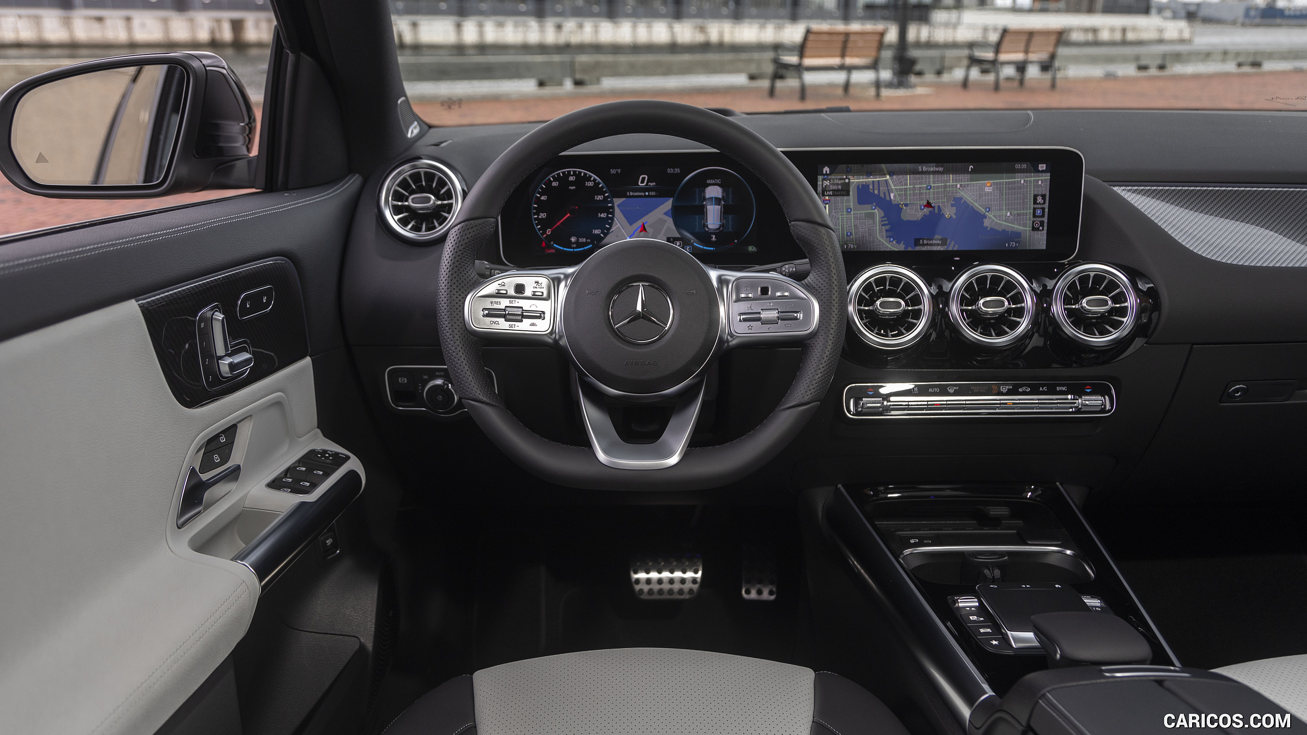 2021 Mercedes-Benz GLA 250 4MATIC (US-Spec) - Interior, #250 of 280