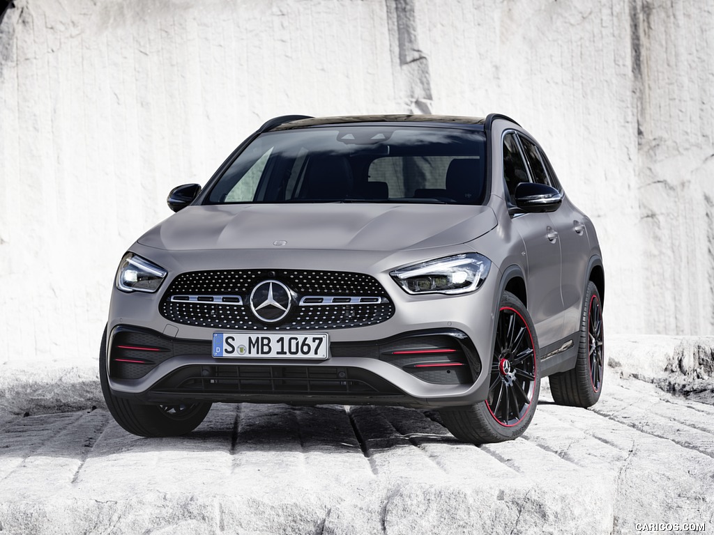 2021 Mercedes-Benz GLA Edition1 AMG Line (Color: Mountain Grey MAGNO) - Front