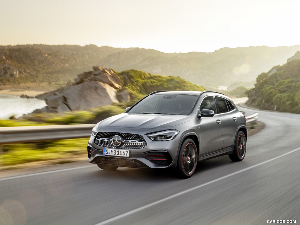 2021 Mercedes-Benz GLA Edition1 AMG Line (Color: Mountain Grey MAGNO) - Front Three-Quarter