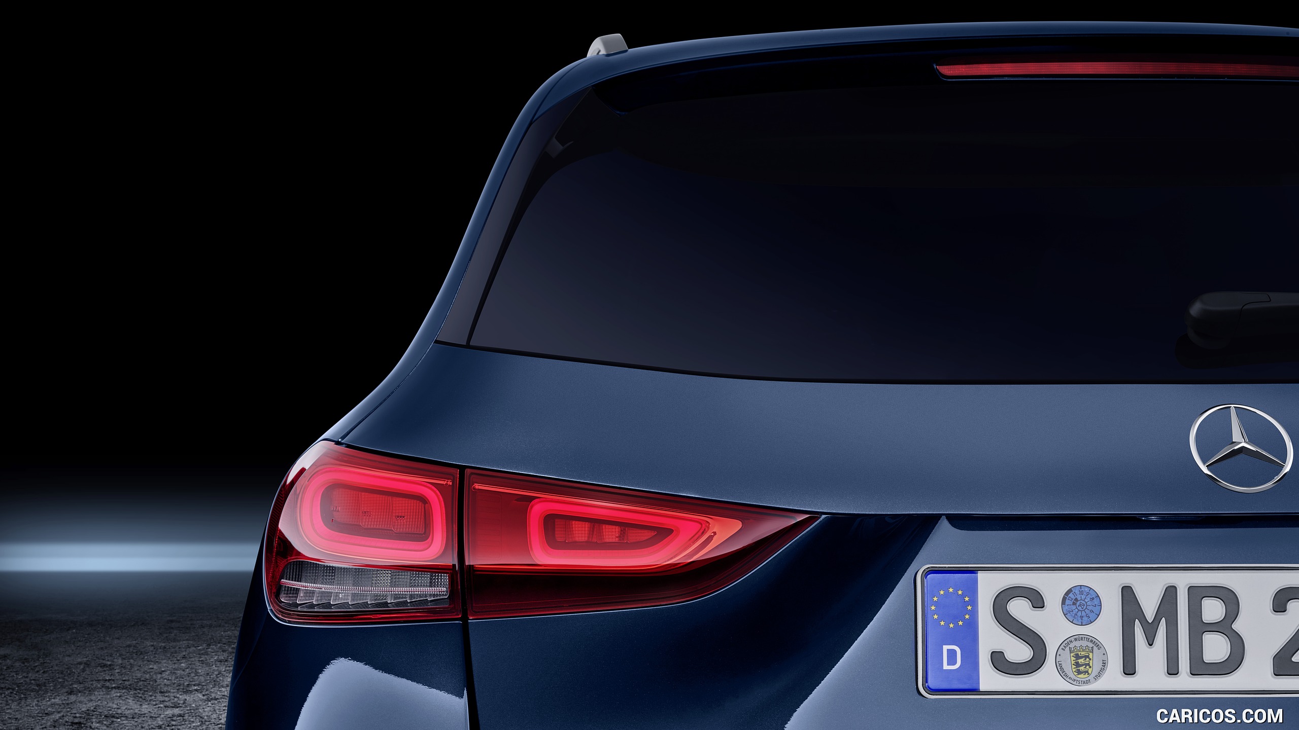 2021 Mercedes-Benz GLA Edition1 Progressive Line (Color: Galaxy Blue) - Tail Light, #41 of 280