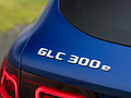 2021 Mercedes-Benz GLC 300 e Plug-In Hybrid (UK-Spec) - Badge