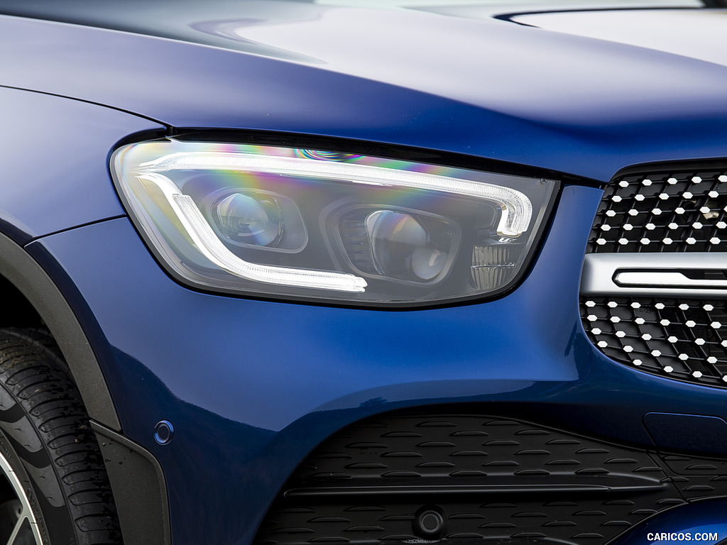 2021 Mercedes-Benz GLC 300 e Plug-In Hybrid (UK-Spec) - Headlight