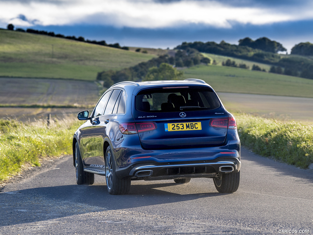 2021 Mercedes-Benz GLC 300 e Plug-In Hybrid (UK-Spec) - Rear