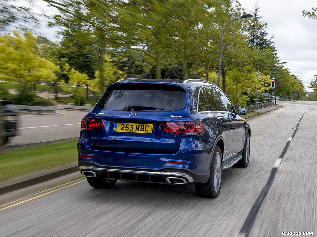 2021 Mercedes-Benz GLC 300 e Plug-In Hybrid (UK-Spec) - Rear