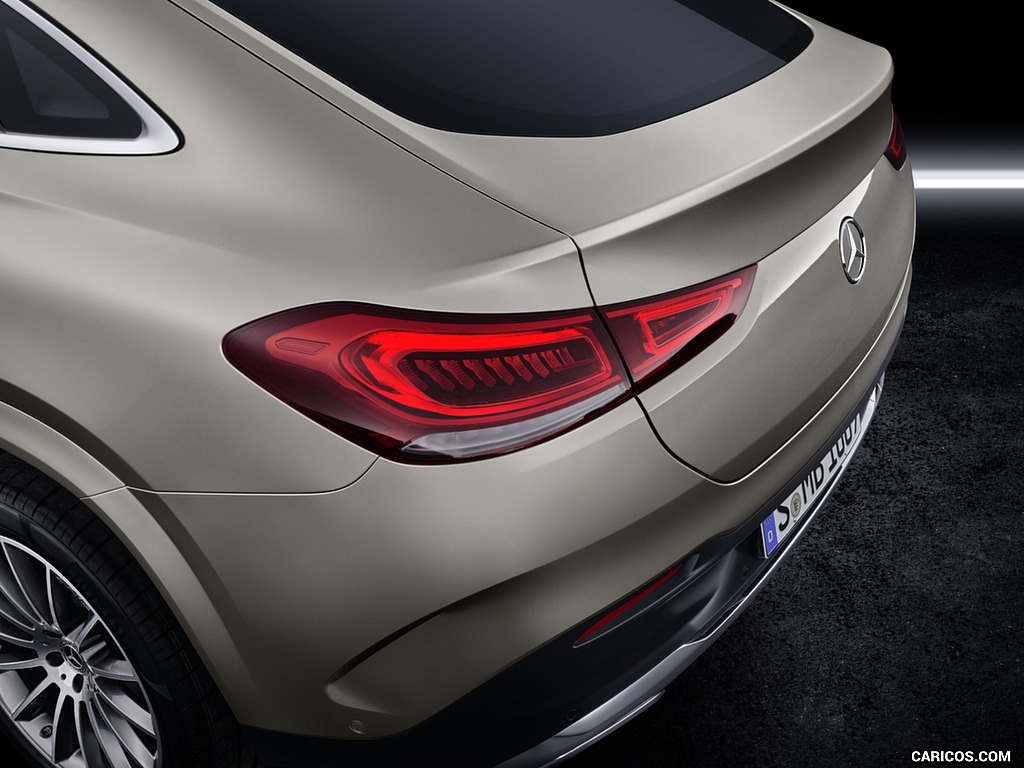 2021 Mercedes-Benz GLE Coupe (Color: Moyave Silver) - Tail Light