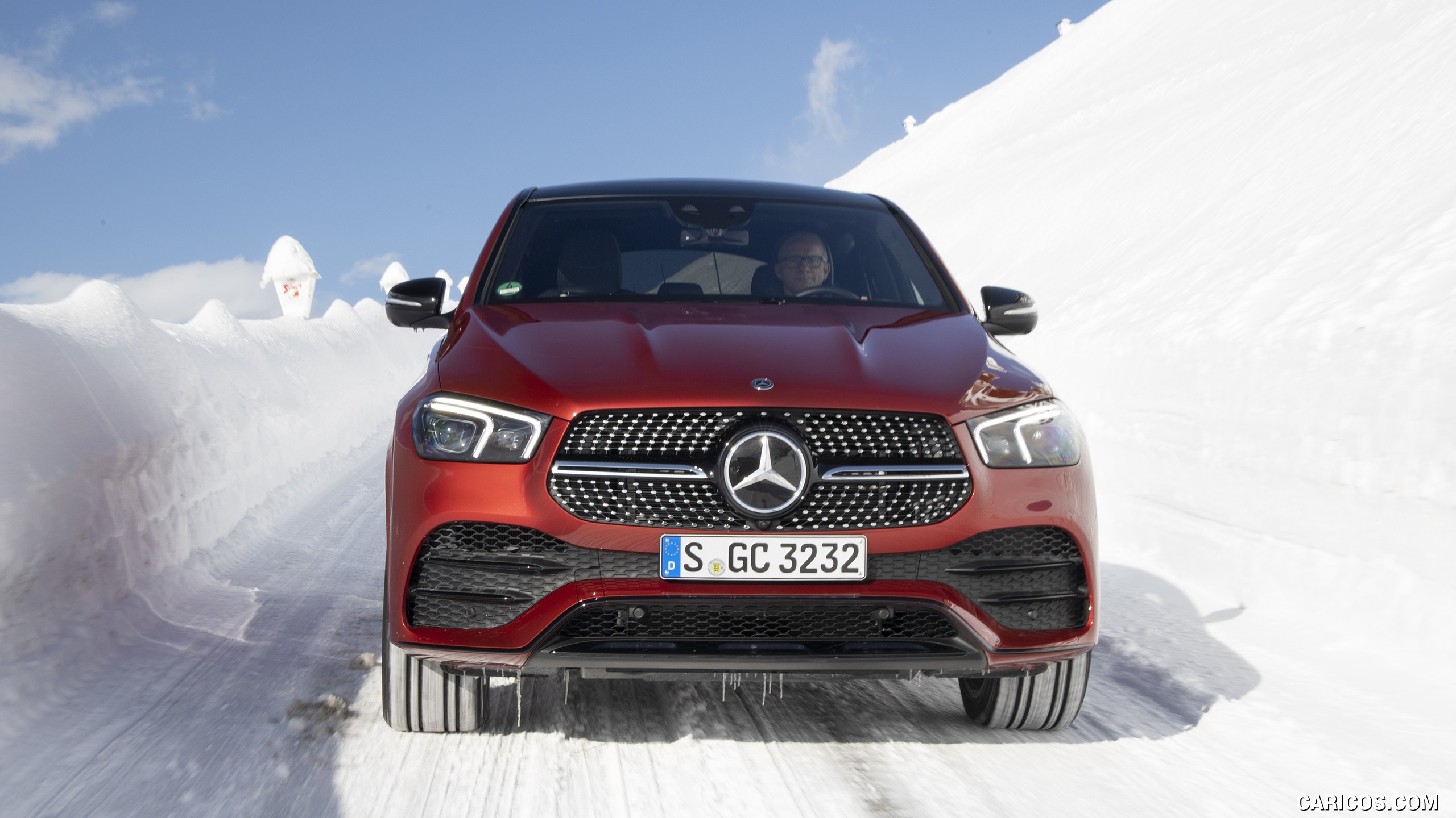 2021 Mercedes-Benz GLE Coupe 400 d 4MATIC Coupe (Color: Designo Hyacinth Red Metallic) - Front, #51 of 62