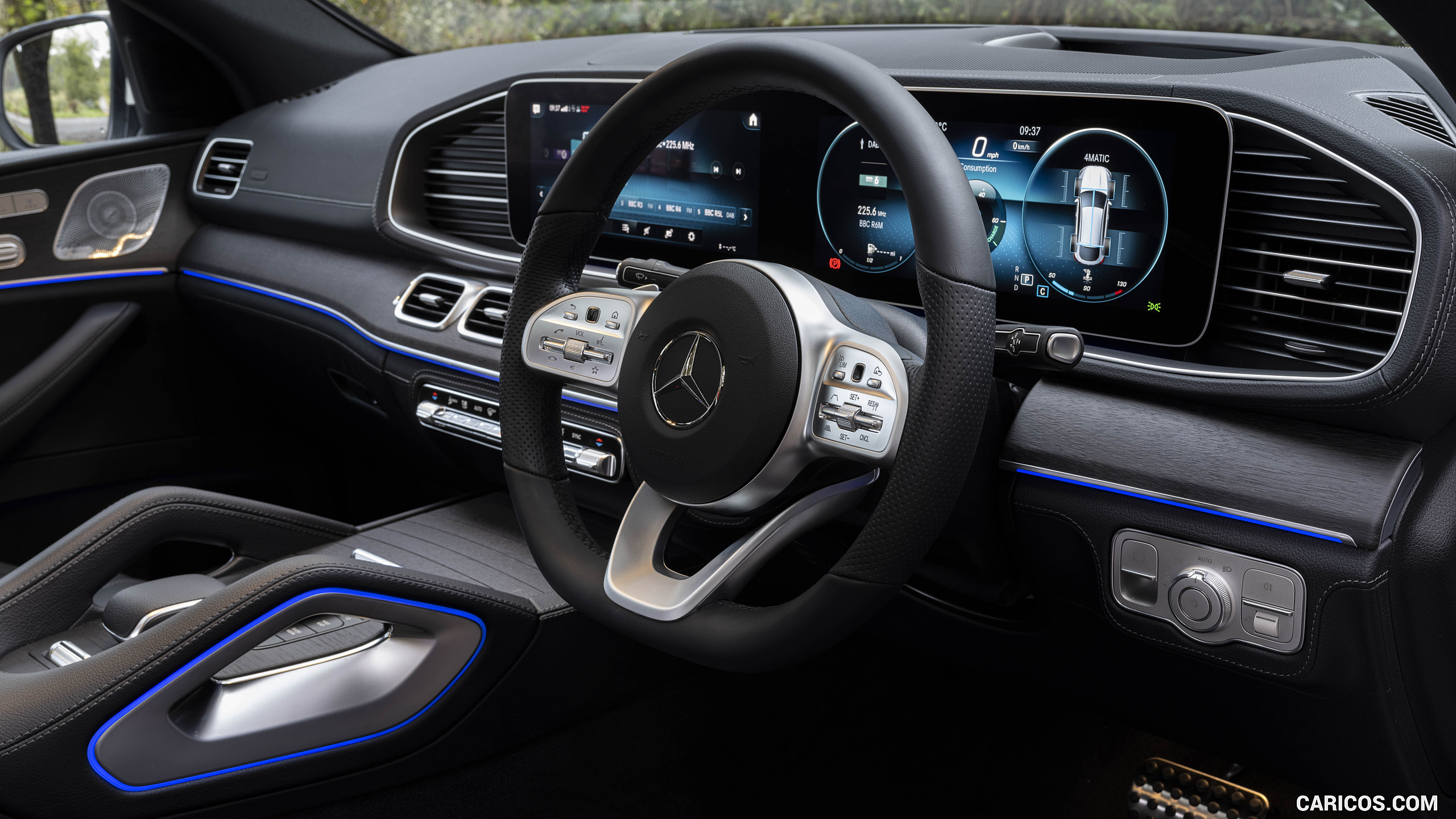 2021 Mercedes-Benz GLE Coupé 400d (UK-Spec) - Interior, #71 of 89