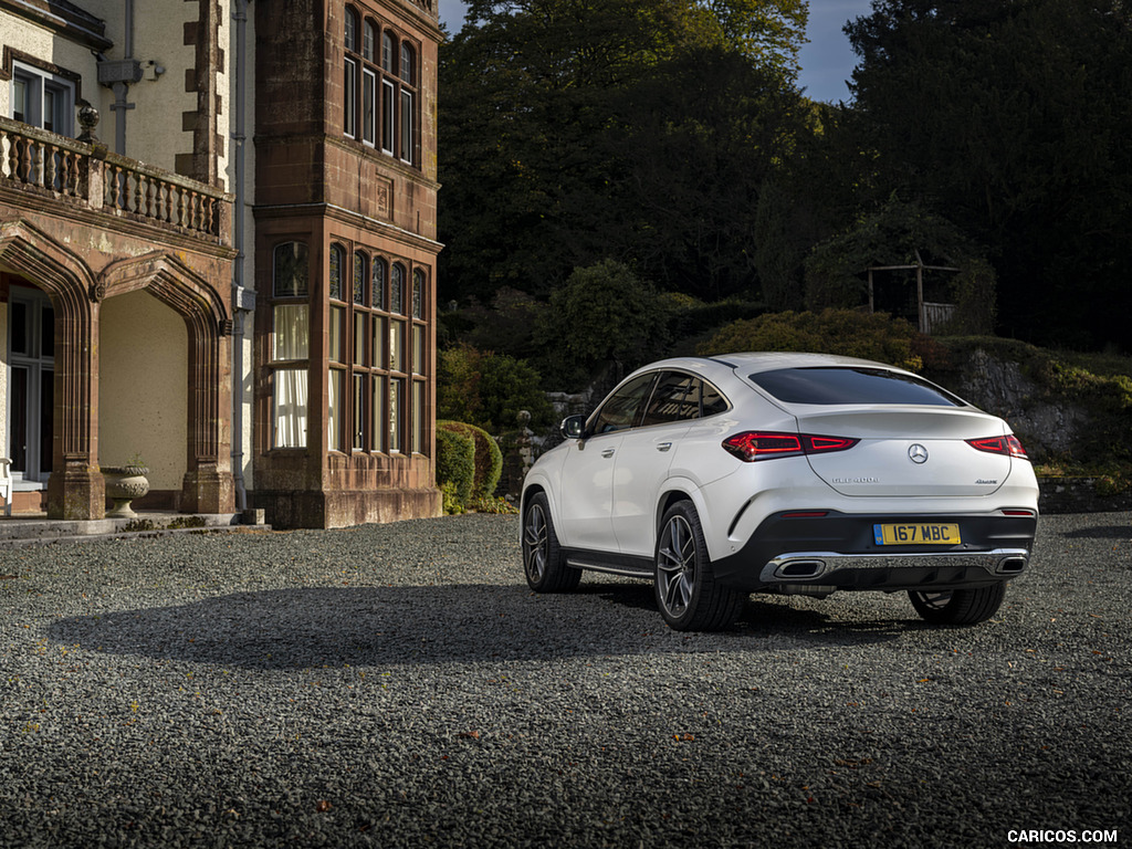 2021 Mercedes-Benz GLE Coupé 400d (UK-Spec) - Rear Three-Quarter