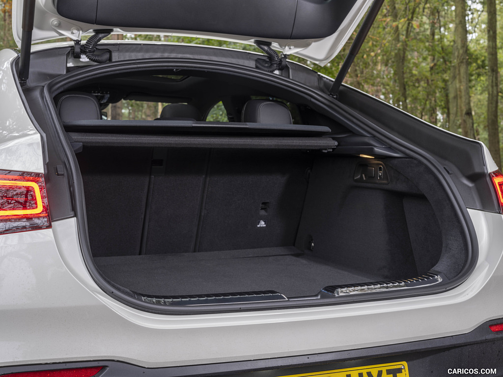 2021 Mercedes-Benz GLE Coupé 400d (UK-Spec) - Trunk