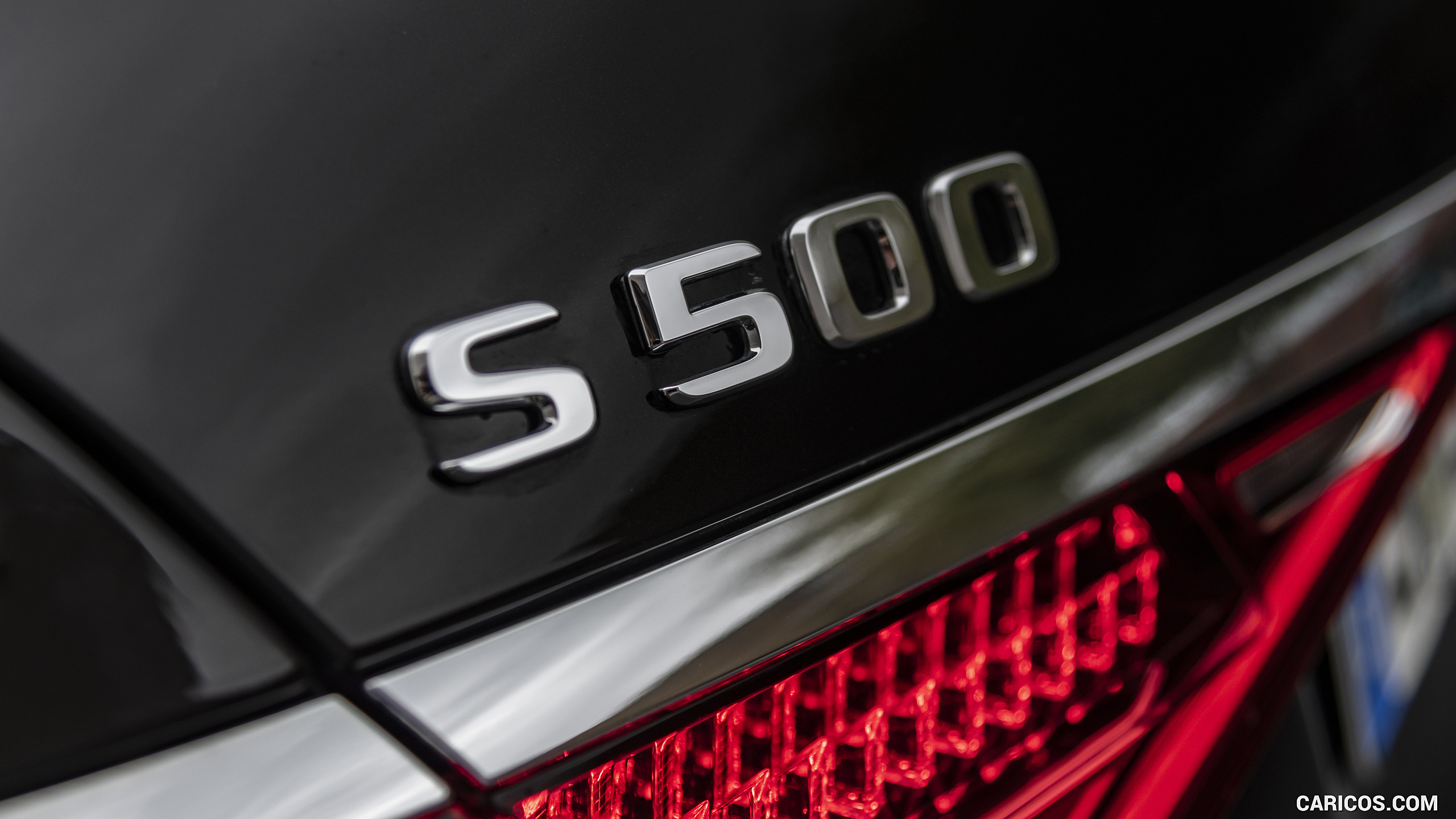 2021 Mercedes-Benz S 500 4MATIC AMG Line (Color: Onyx Black) - Badge, #301 of 316