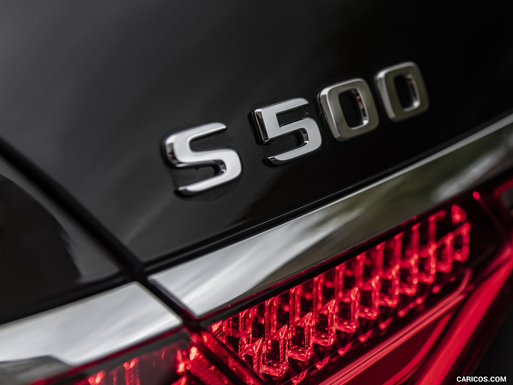 2021 Mercedes-Benz S 500 4MATIC AMG Line (Color: Onyx Black) - Badge