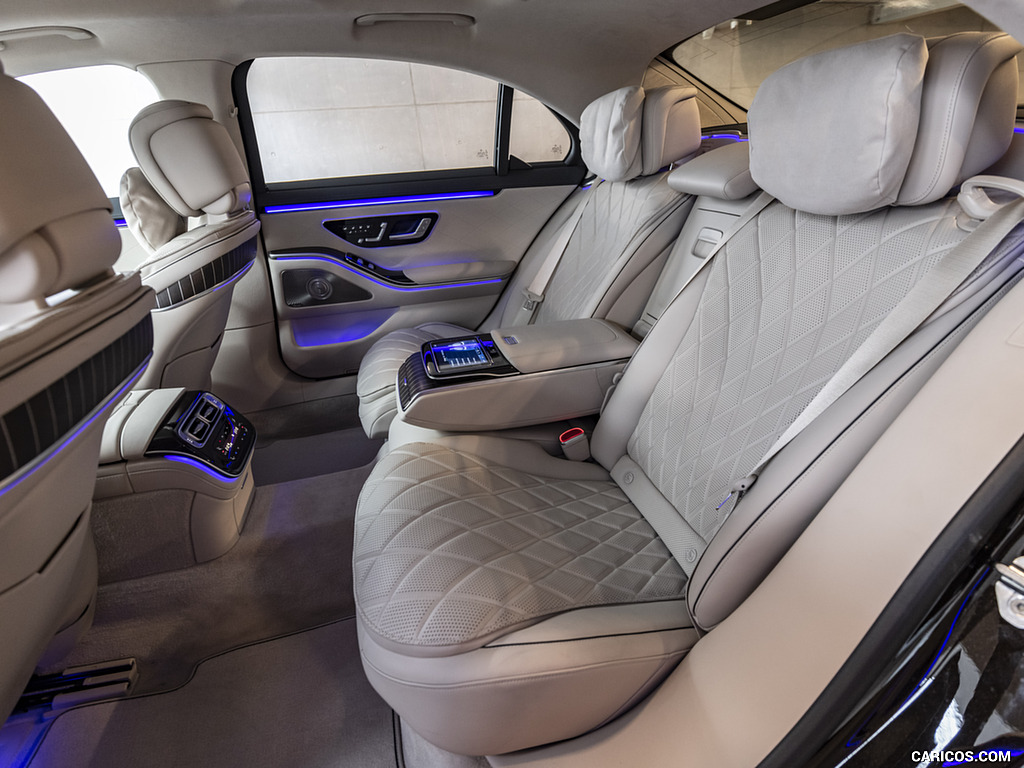 2021 Mercedes-Benz S 500 4MATIC AMG Line - Interior, Rear Seats