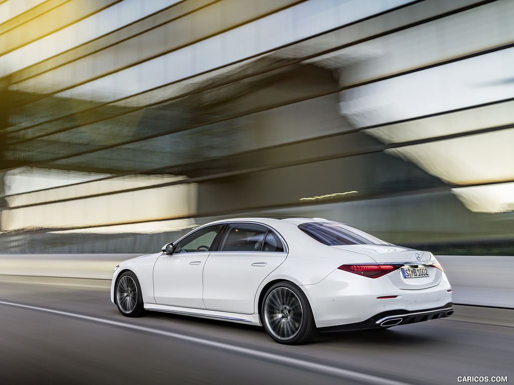 2021 Mercedes-Benz S-Class (Color: Diamond White) - Rear Three-Quarter