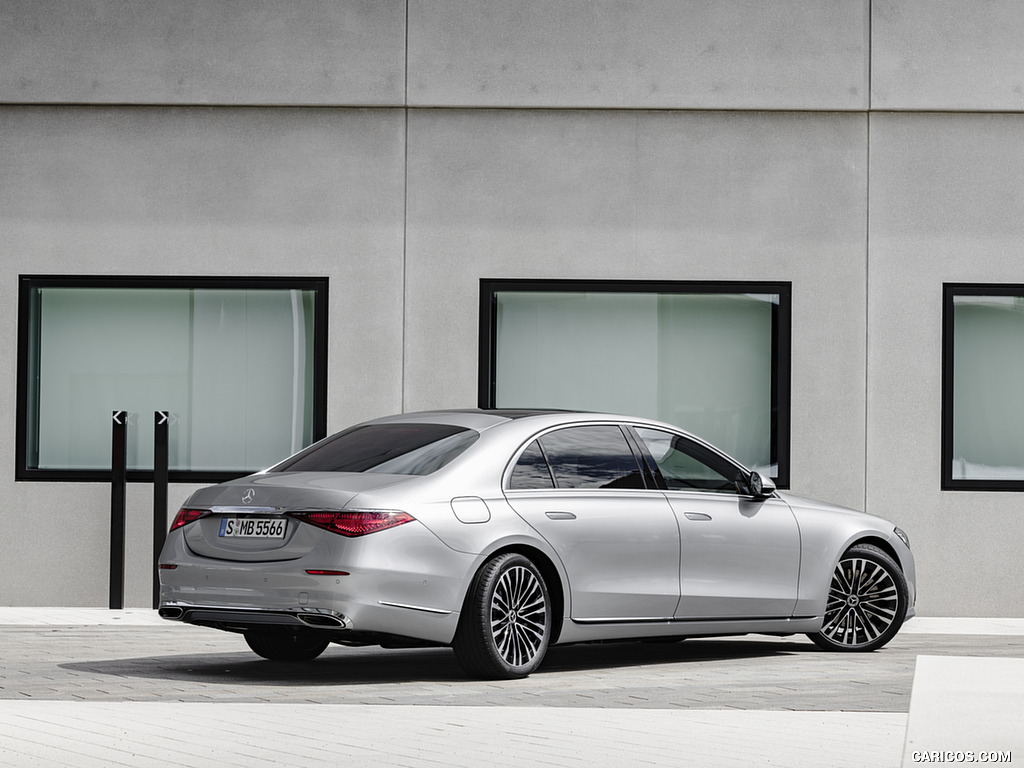 2021 Mercedes-Benz S-Class (Color: High-tech Silver) - Rear Three-Quarter