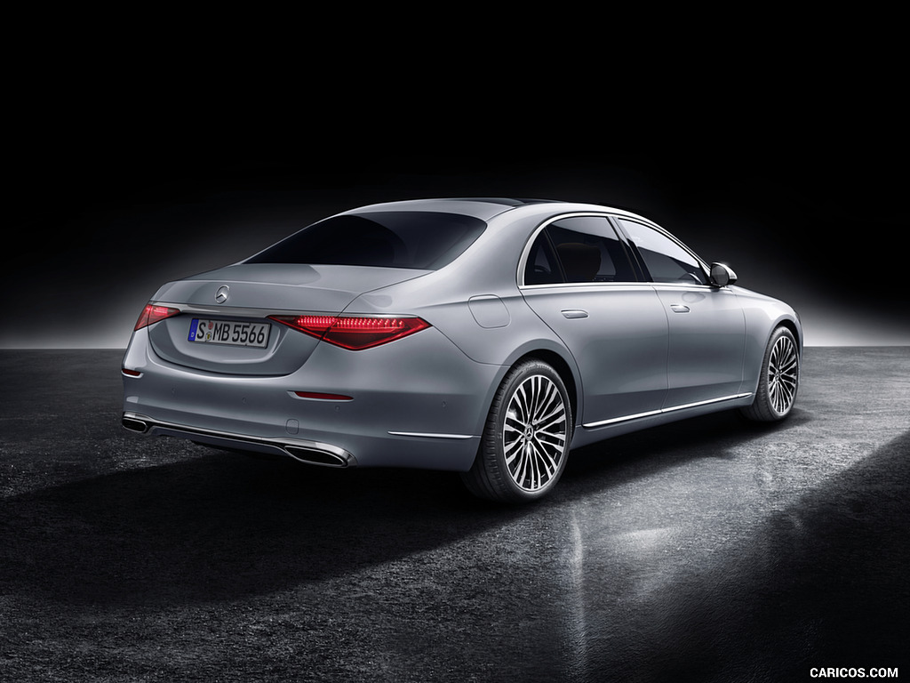 2021 Mercedes-Benz S-Class (Color: High-tech Silver) - Rear Three-Quarter