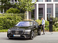 2021 Mercedes-Benz S-Class Plug-in-Hybrid (Color: Onyx Black) - Front