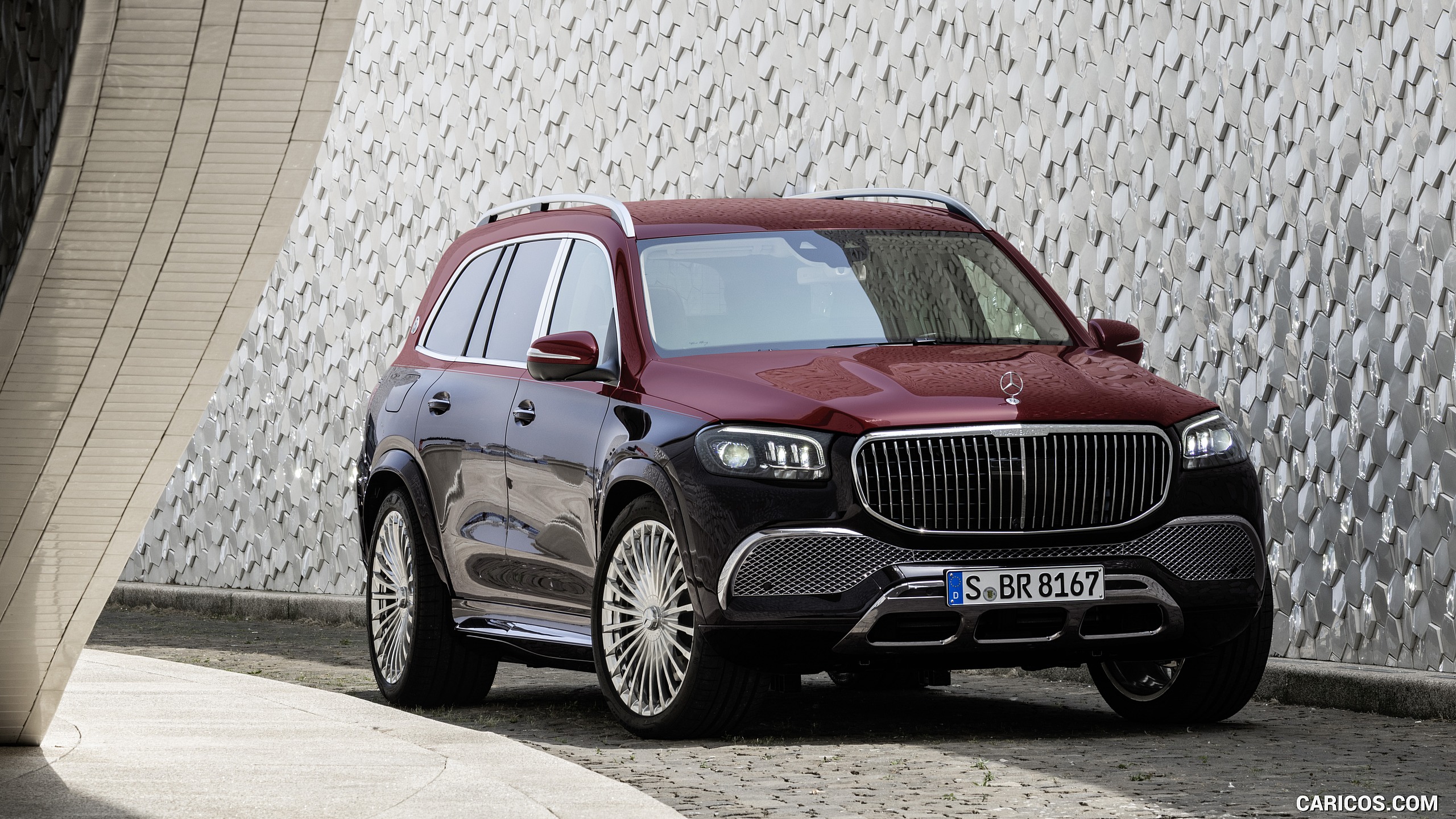 2021 Mercedes-Maybach GLS 600 (Color: Rubellite Red / Obsidian Black) - Front, #11 of 297
