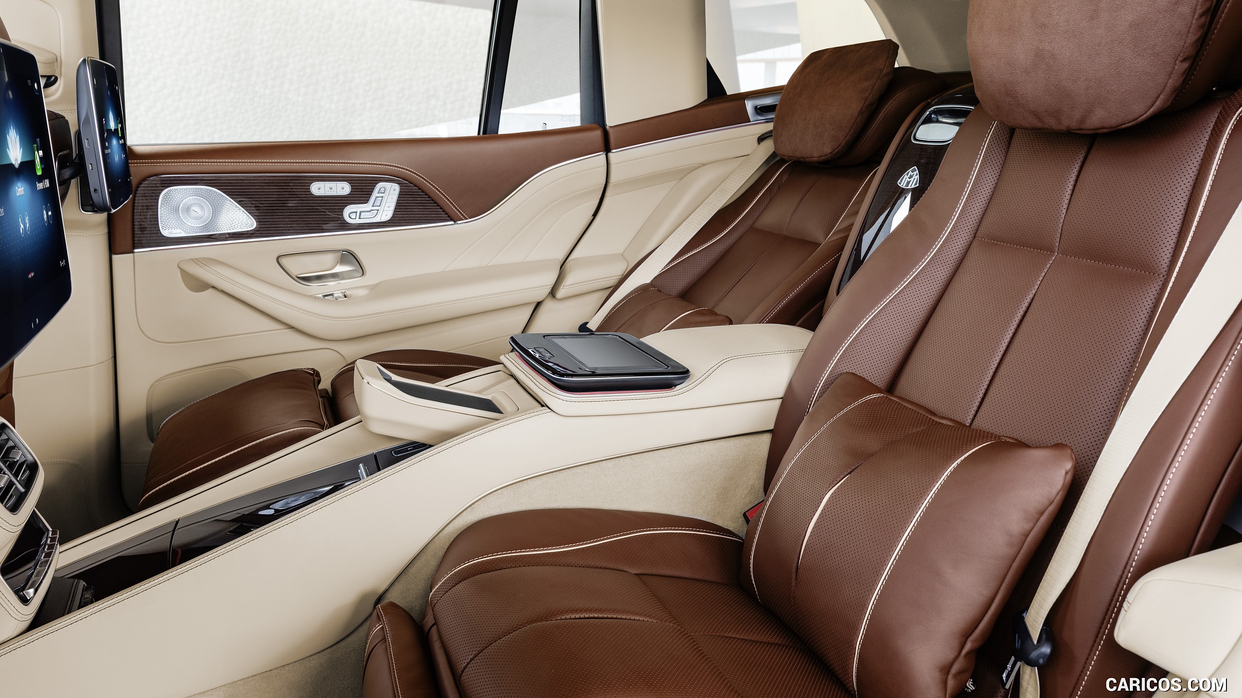 2021 Mercedes-Maybach GLS 600 Exclusive nappa leather mahogany/macchiato - Interior, Rear Seats, #32 of 297