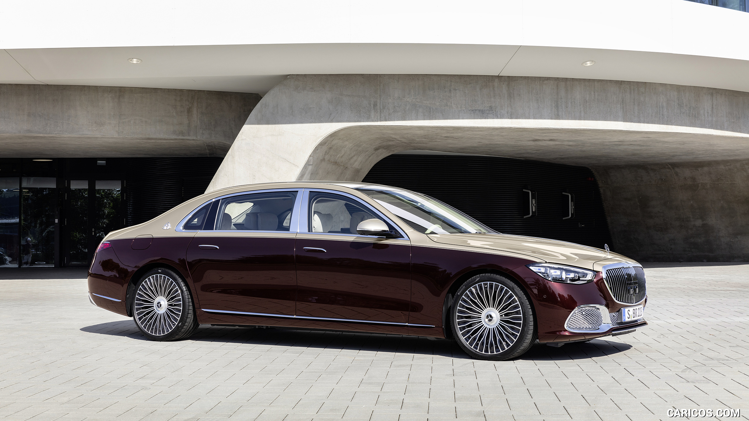 2021 Mercedes-Maybach S-Class (Color: Designo Rubellite Red / Kalahari Gold) - Side, #18 of 157