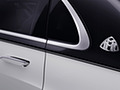2021 Mercedes-Maybach S-Class (Color: Designo Diamond White Bright / Obsidian Black) - Badge