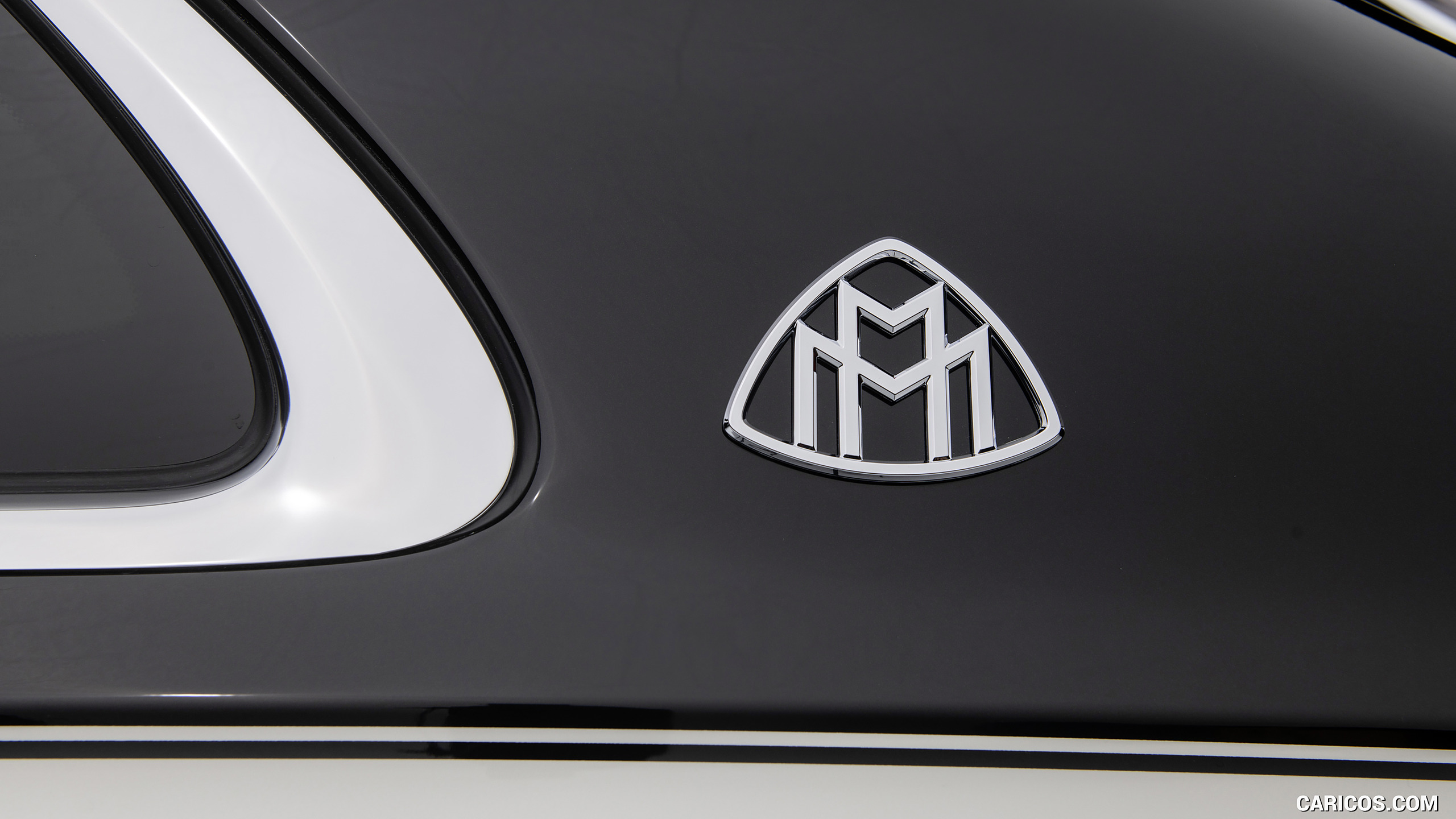 2021 Mercedes-Maybach S-Class (Color: Designo Diamond White Bright / Obsidian Black) - Badge, #96 of 157