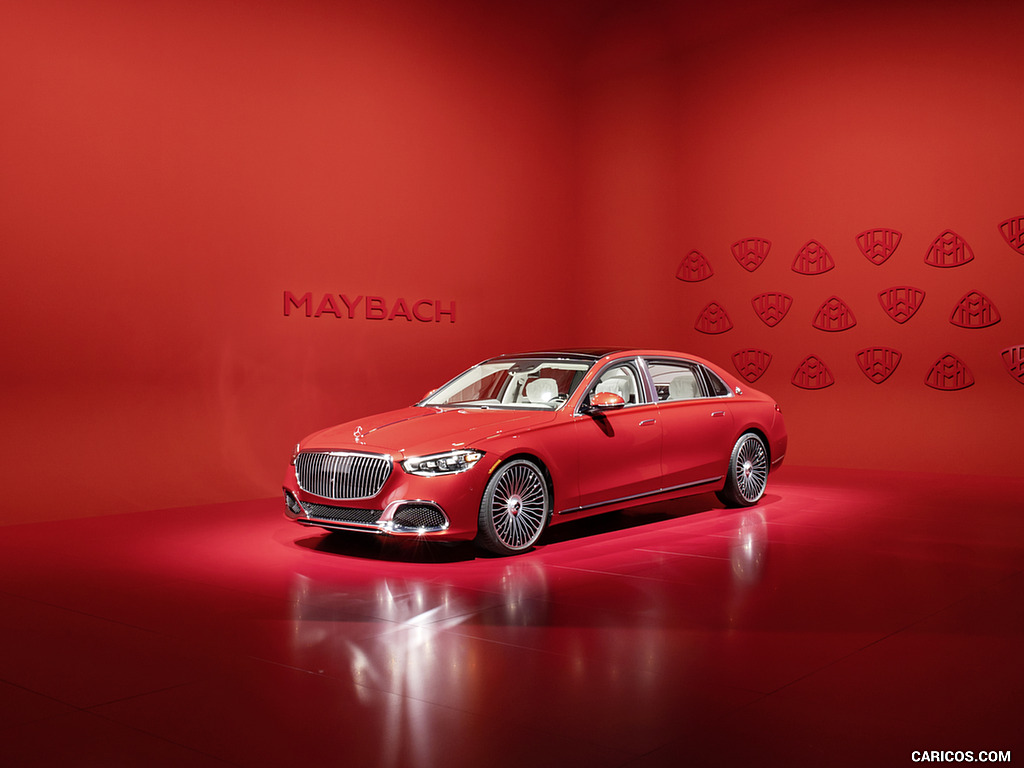 2021 Mercedes-Maybach S-Class (Color: Designo Patagonian Rot Bright) - Front Three-Quarter