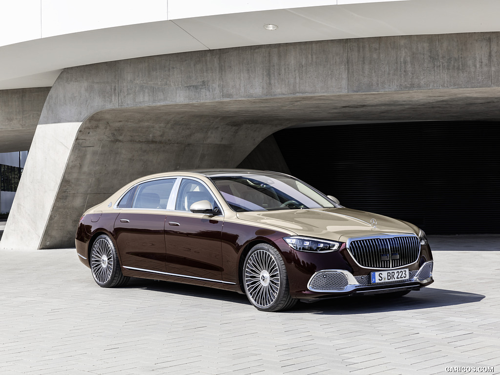 2021 Mercedes-Maybach S-Class (Color: Designo Rubellite Red / Kalahari Gold) - Front Three-Quarter