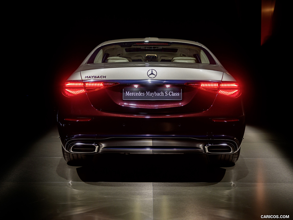 2021 Mercedes-Maybach S-Class (Color: Designo Rubellite Red / Kalahari Gold) - Rear