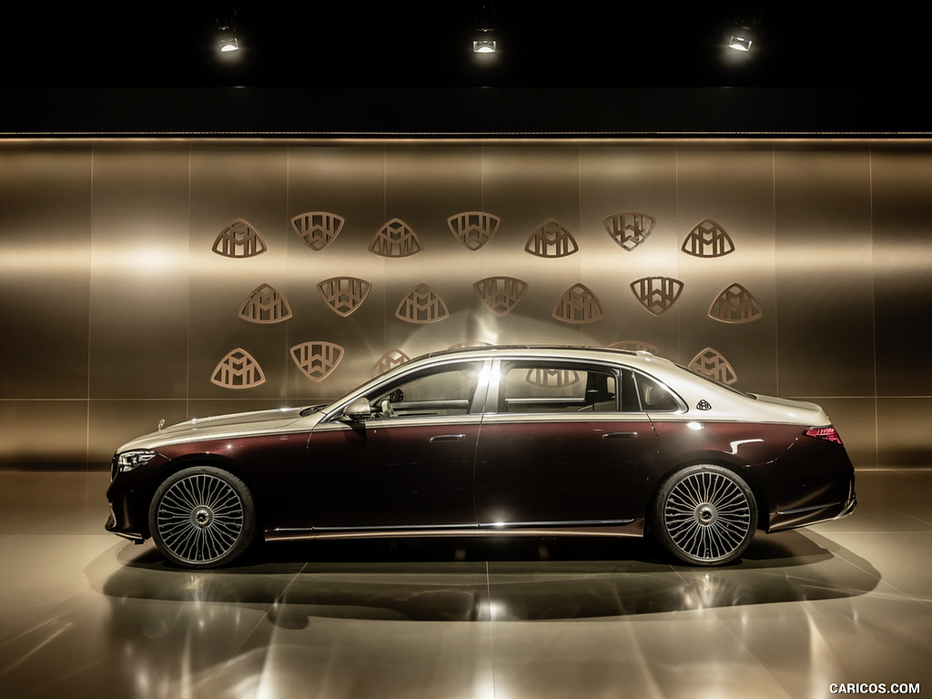 2021 Mercedes-Maybach S-Class (Color: Designo Rubellite Red / Kalahari Gold) - Side