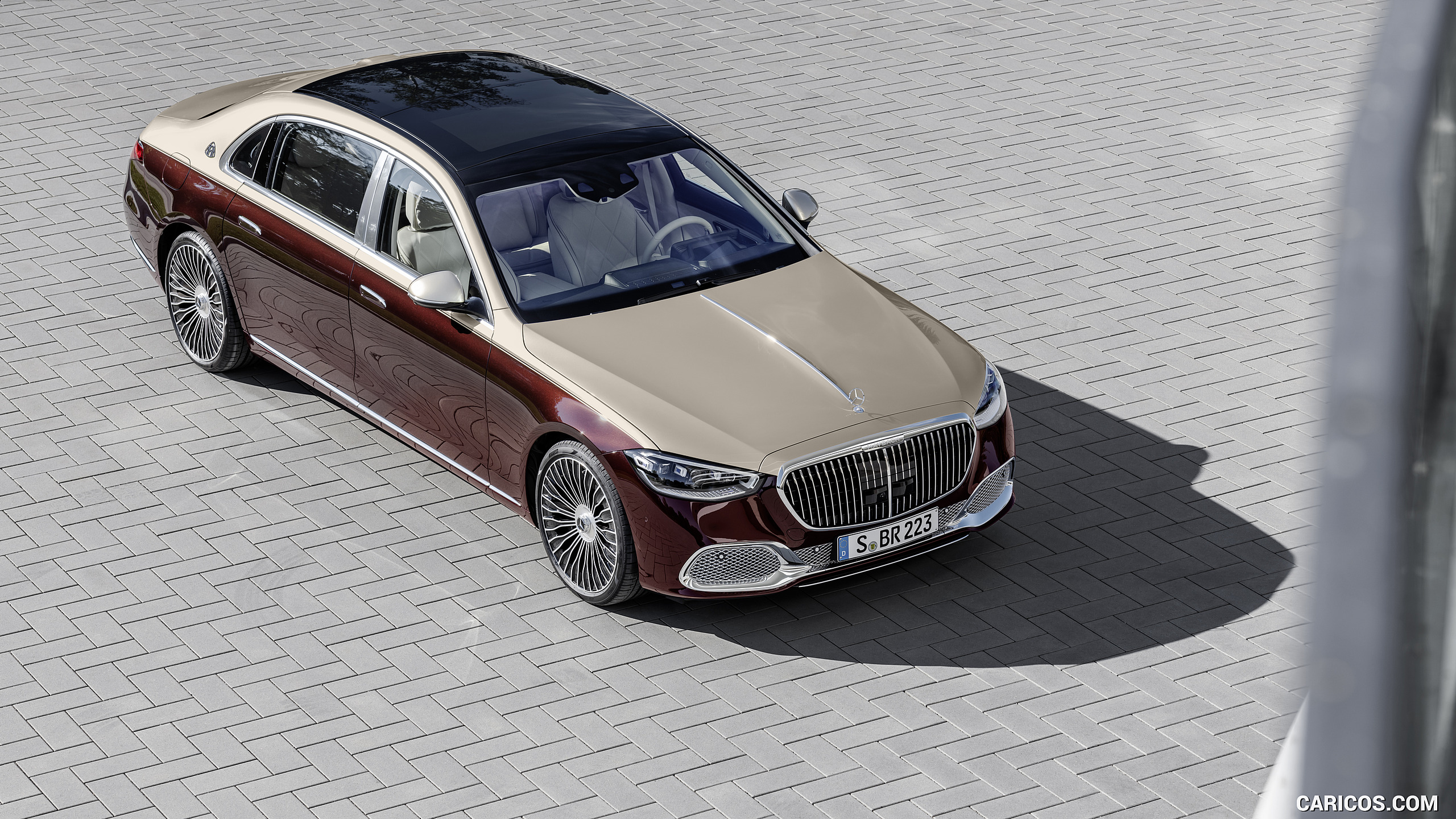 2021 Mercedes-Maybach S-Class (Color: Designo Rubellite Red / Kalahari Gold) - Top, #23 of 157