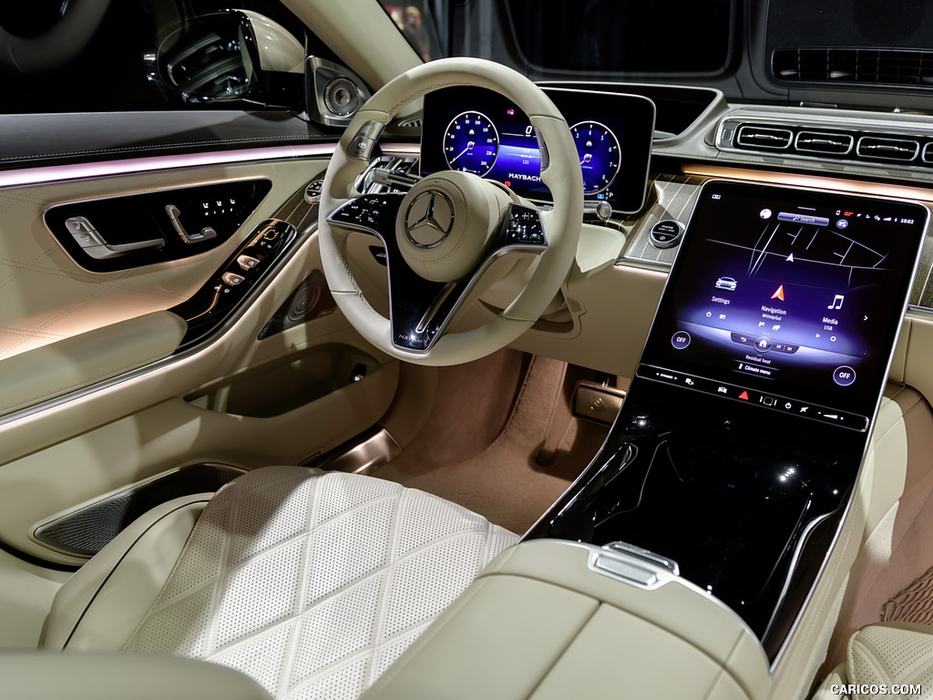 2021 Mercedes-Maybach S-Class (Leather Nappa macchiato beige / bronze brown pearl) - Central Console