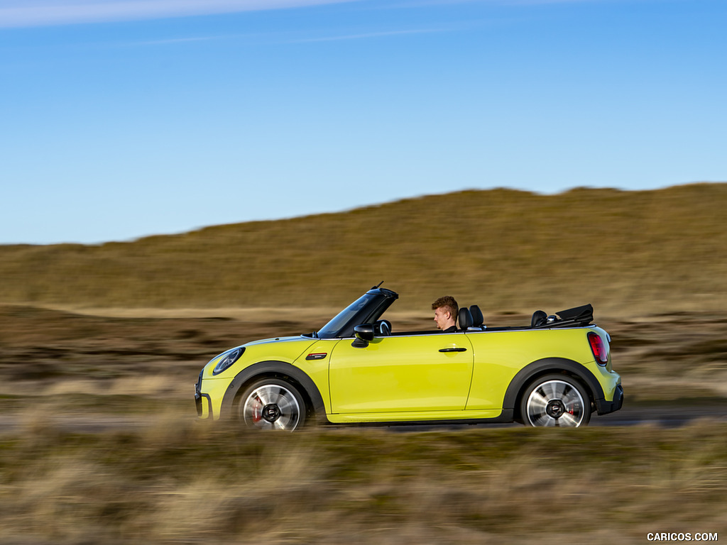 2022 MINI Convertible - Side