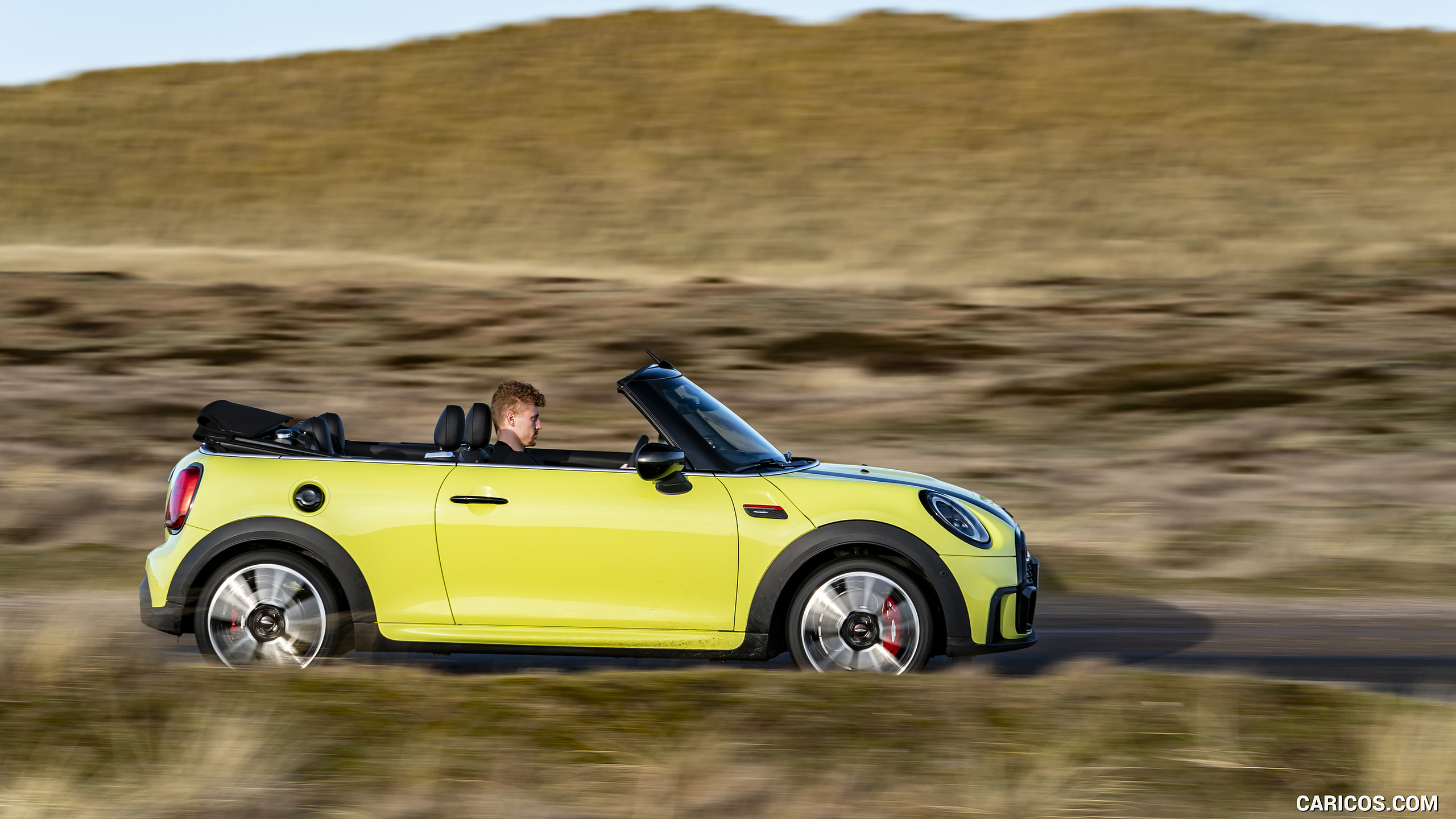 2022 MINI Convertible - Side, #98 of 132