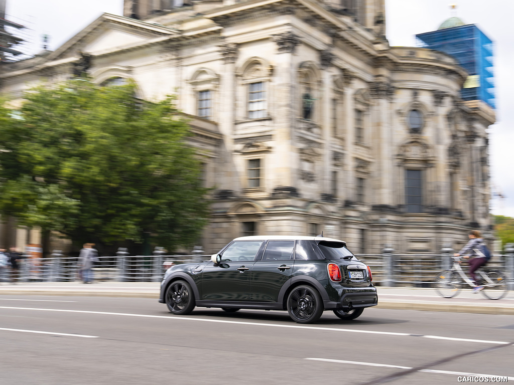 2022 MINI Cooper 5-Door Resolute Edition - Rear Three-Quarter