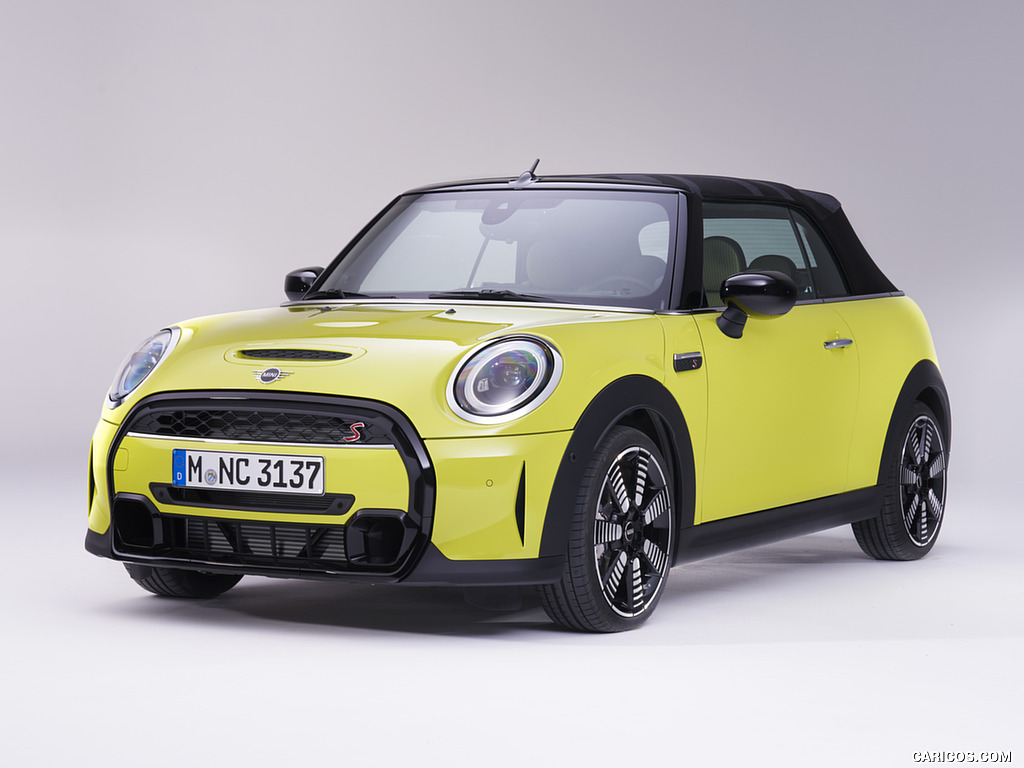 2022 MINI Cooper S Convertible - Front Three-Quarter