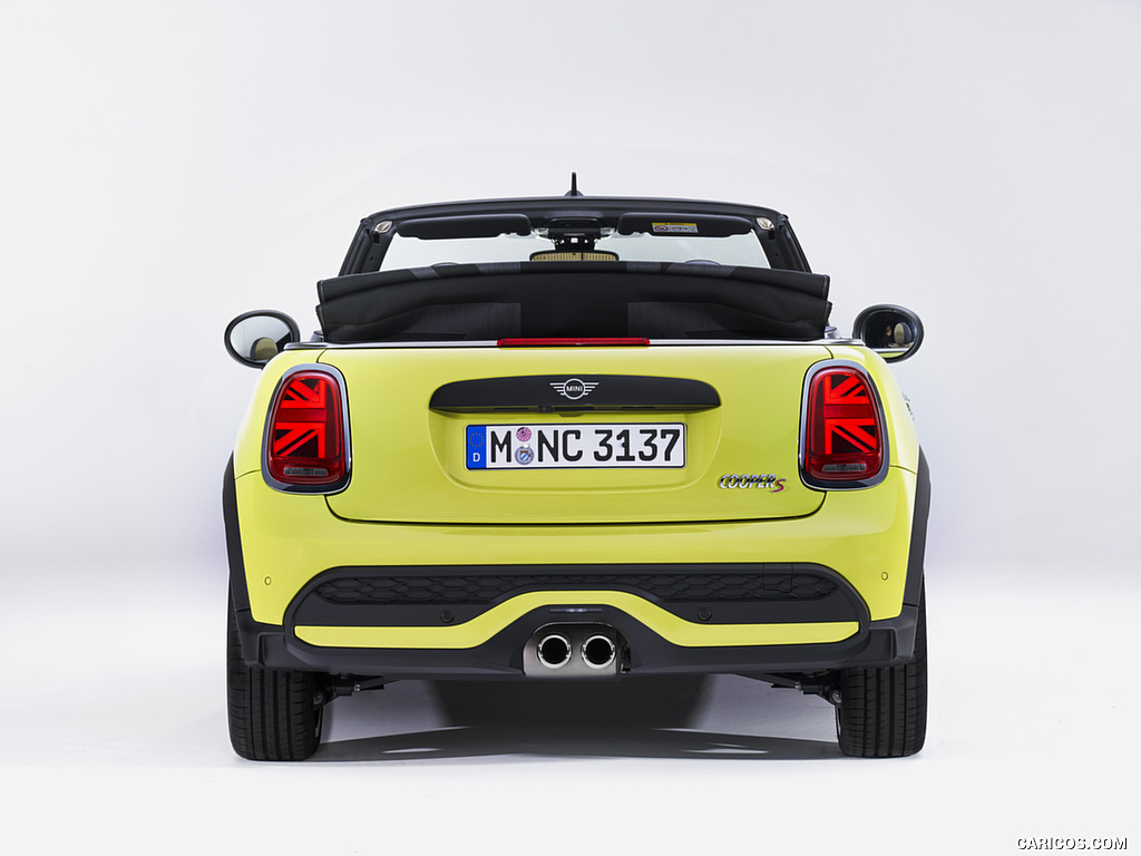 2022 MINI Cooper S Convertible - Rear