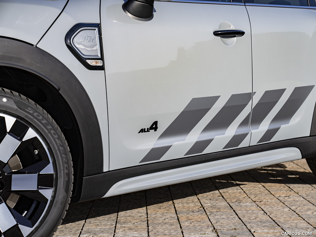 2022 MINI Cooper S Countryman ALL4 Untamed Edition - Detail