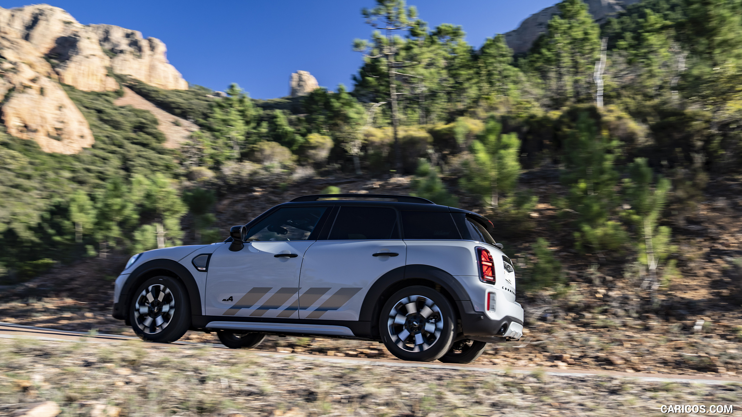 2022 MINI Cooper S Countryman ALL4 Untamed Edition - Side, #5 of 118