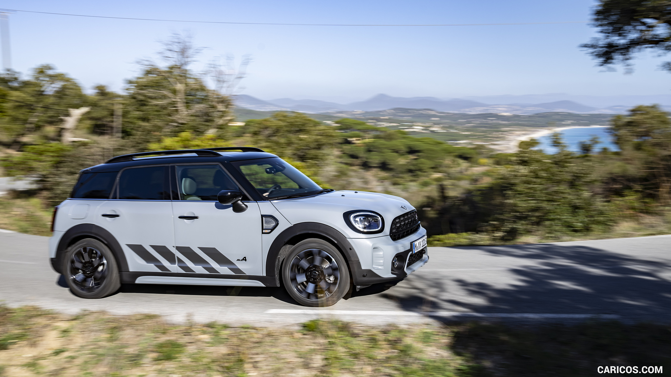 2022 MINI Cooper S Countryman ALL4 Untamed Edition - Side, #15 of 118
