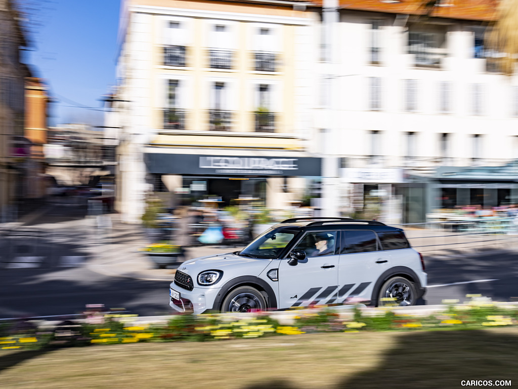 2022 MINI Cooper S Countryman ALL4 Untamed Edition - Side