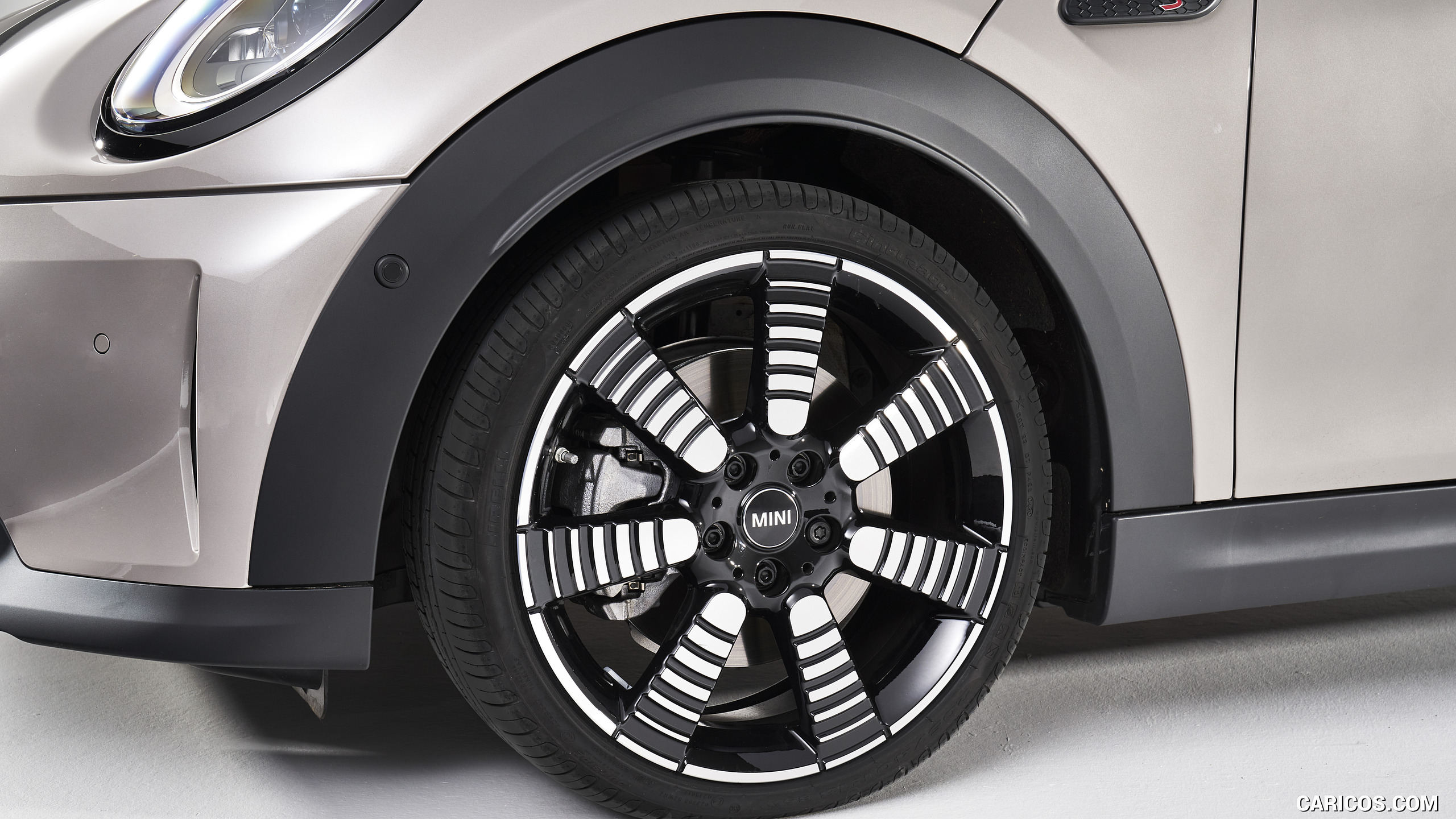 2022 MINI Cooper S Hardtop 2 Door - Wheel, #46 of 105