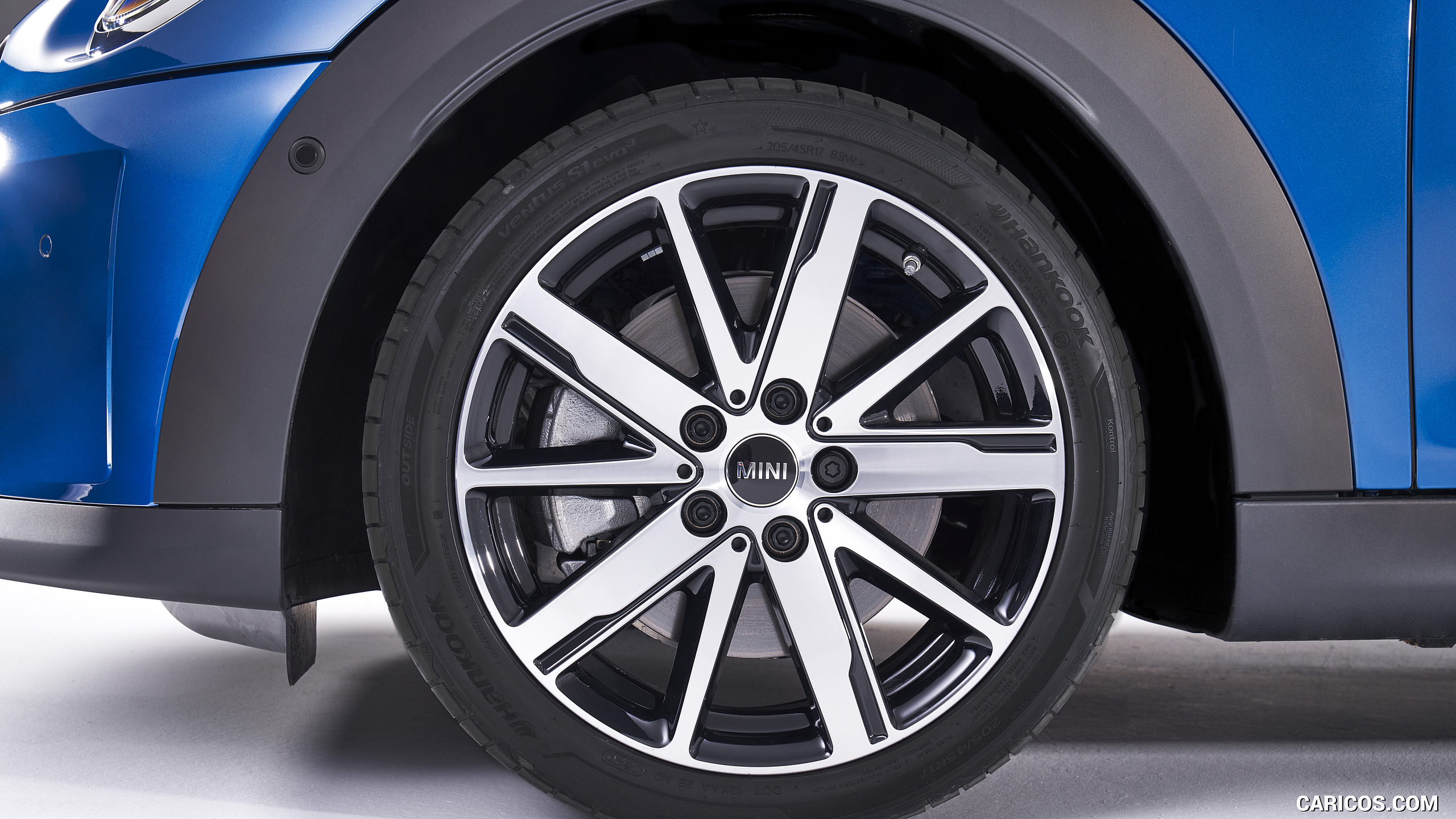 2022 MINI Cooper S Hardtop 4 Door - Wheel, #18 of 33