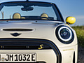 2022 MINI Cooper SE Convertible Concept - Front