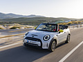 2022 MINI Cooper SE Convertible Concept - Front Three-Quarter