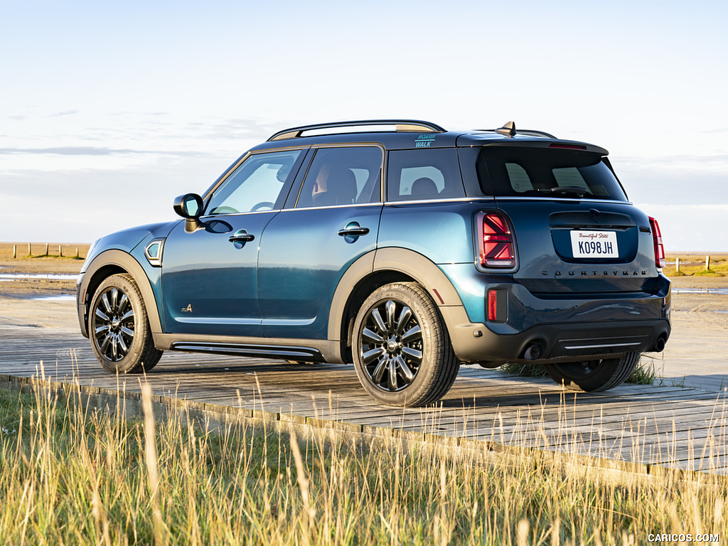 2022 MINI Countryman Boardwalk Edition - Rear Three-Quarter