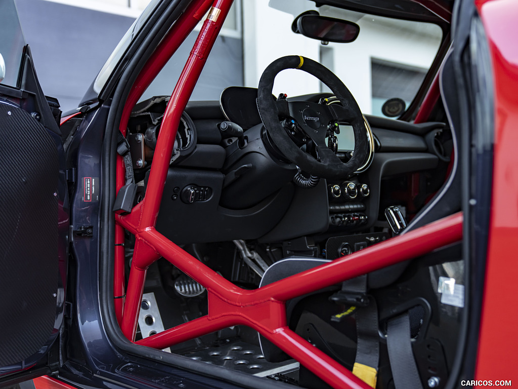 2022 MINI John Cooper Works 24h Nürburgring - Interior