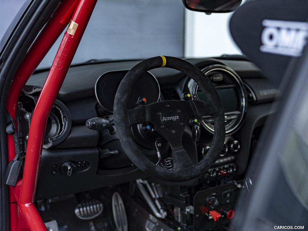 2022 MINI John Cooper Works 24h Nürburgring - Interior