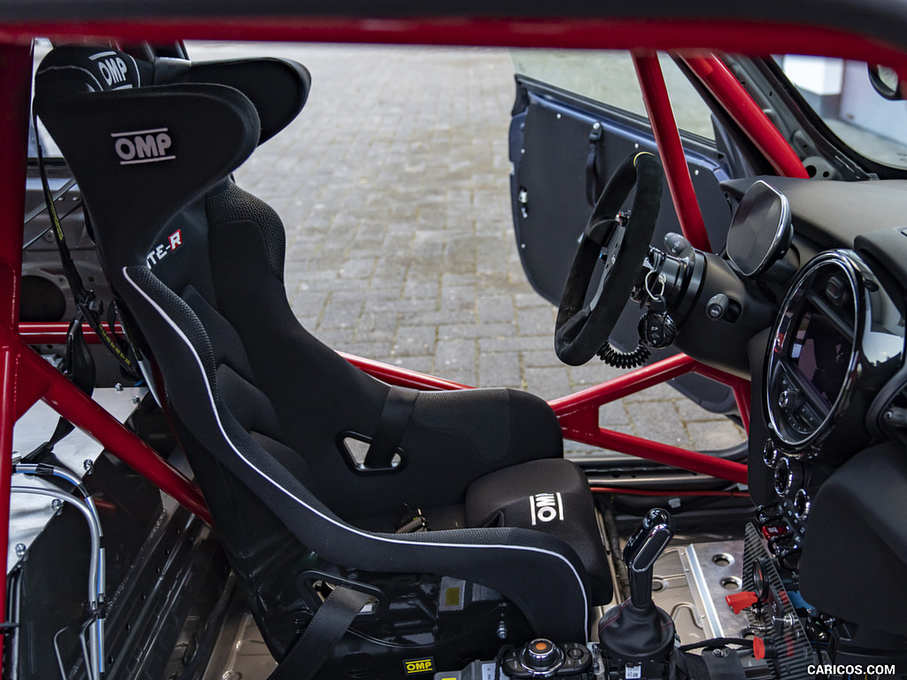 2022 MINI John Cooper Works 24h Nürburgring - Interior